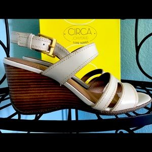 Never worn, Joan and David sandal